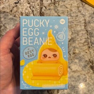 Pucky Egg Beanie Toy
